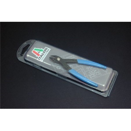 Sprue cutter