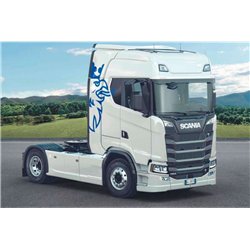 1:24 Scania S770 V8 "white cab"