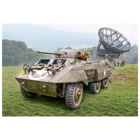 1:35 M-8 Greyhound