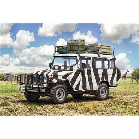 1:24 Toyota Safari