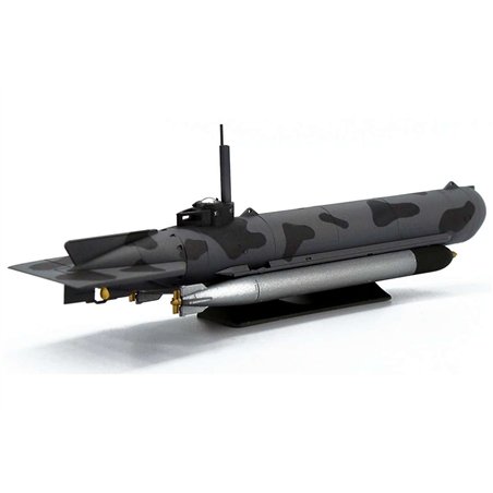 German Midget Submarine Type Molch 1:73