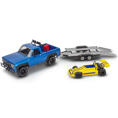 79 Chevy 4x4 Pickup with Go-kart 1:25