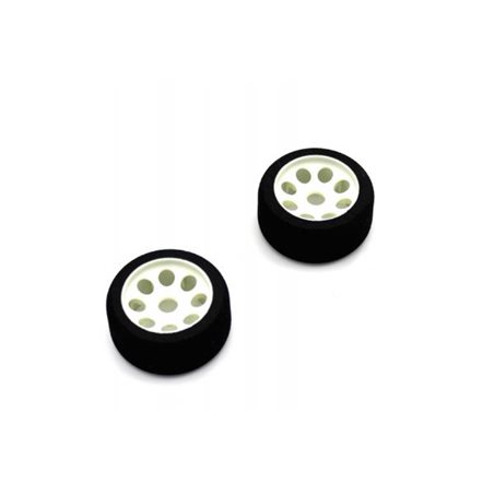 Front Tires Kyosho EP Fantom 4WD (2)