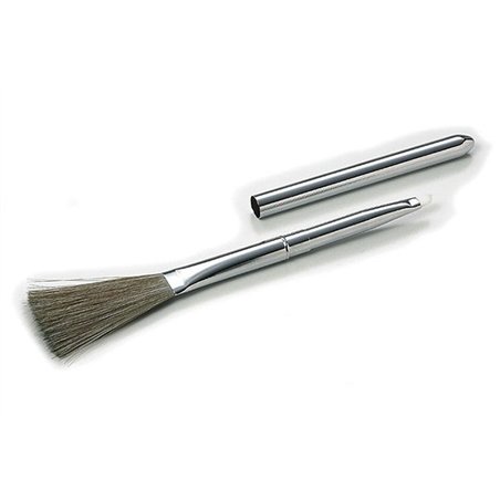 Model Cleaning Brush