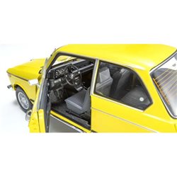 Kyosho 1:18 BMW 2002 Tii 1972 Yellow