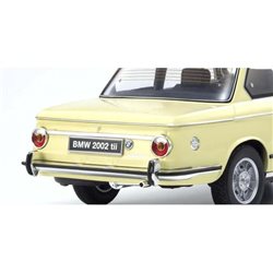 Kyosho 1:18 BMW 2002 Tii 1972 Cream