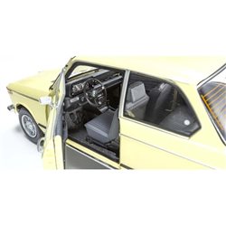 Kyosho 1:18 BMW 2002 Tii 1972 Cream