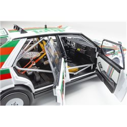 Kyosho 1:18 Lancia Delta HF 4WD Targa Florio 1987 Team Totip Nr.1