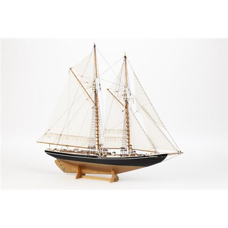 1:100 Bluenose II -Wooden hull