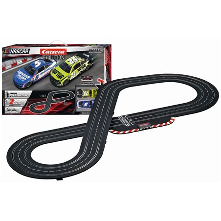 NASCAR Darlington Showdown set 1:32, analog