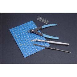 Plastic modelling tool set