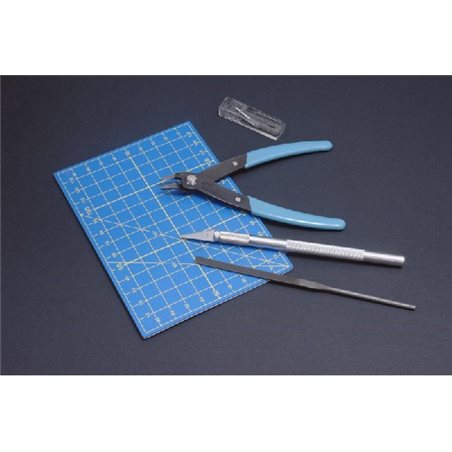 Plastic modelling tool set