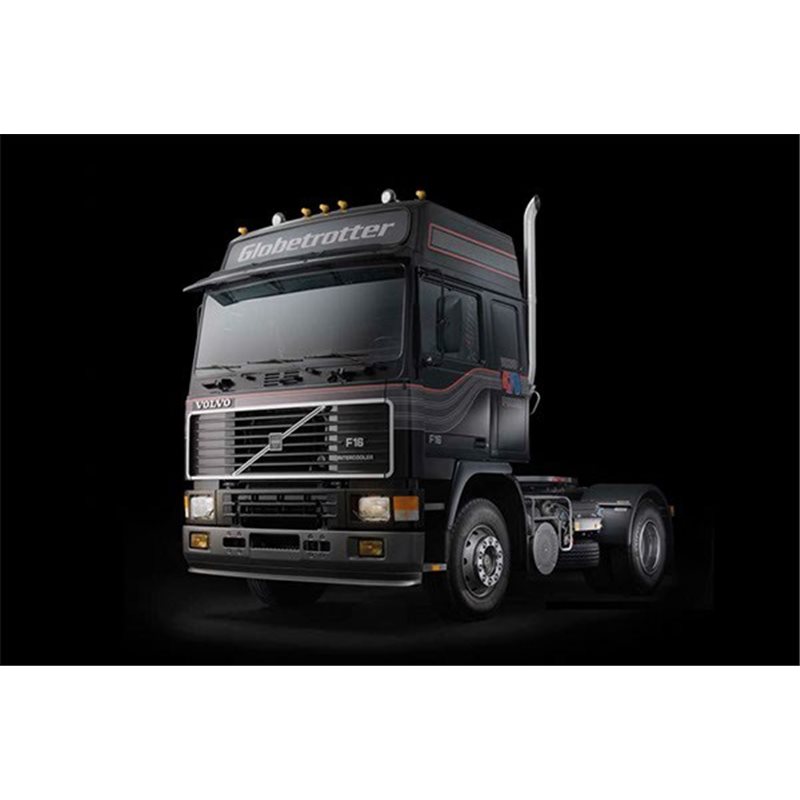 1:24 VOLVO F-16 GLOBETROTTER