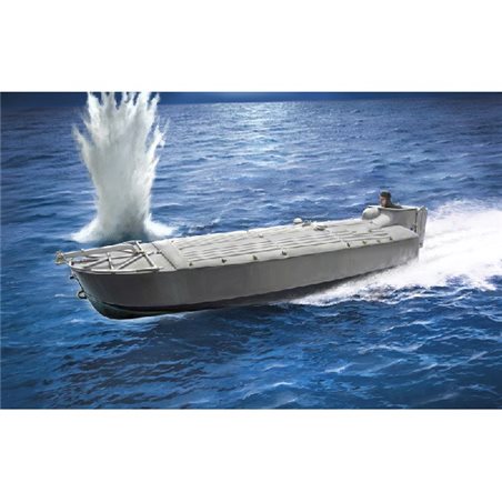 1:35 M.T.M. 'Barchino' with crew