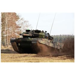 Leopard 2 A7V 1:72
