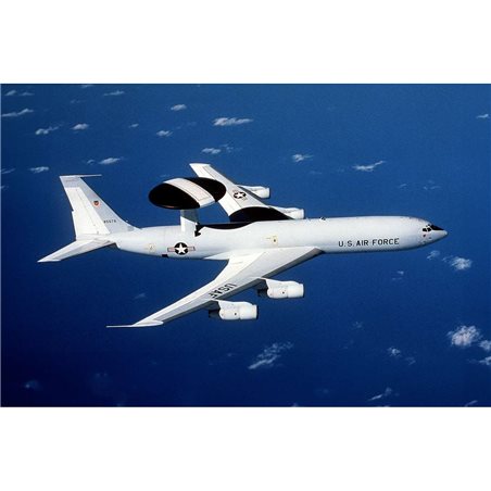 Boeing E-3A 1:144