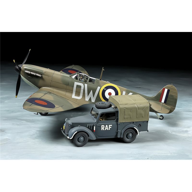 1/48 Supermarine Spitfire Mk.I & Light Utility Car