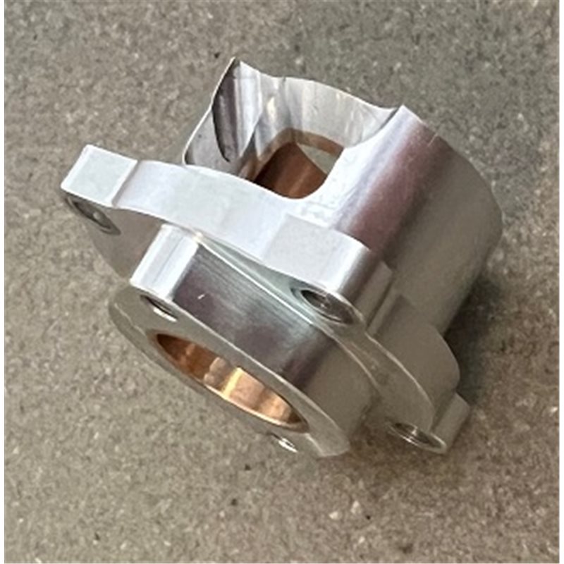 Baklock för insugstrumma