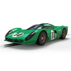 330 P4, green - David Piper 1:32