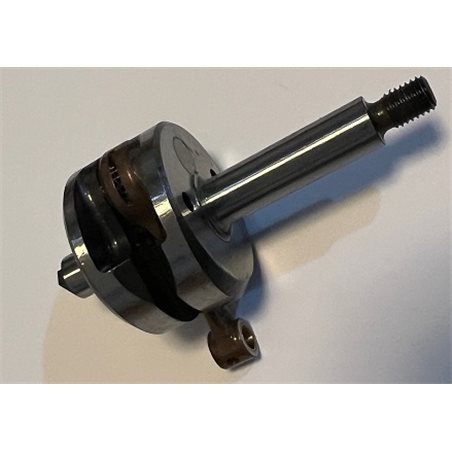 Gear drive crankshaft